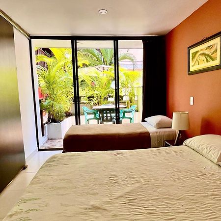 Casa Kiwi Hostel Medellín Eksteriør billede