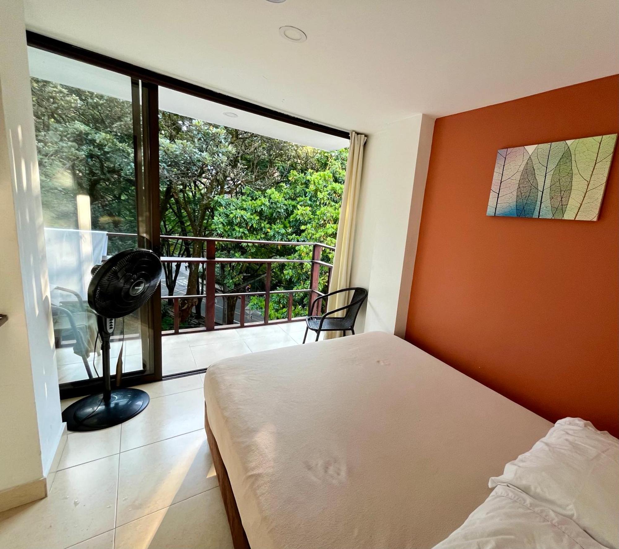 Casa Kiwi Hostel Medellín Eksteriør billede